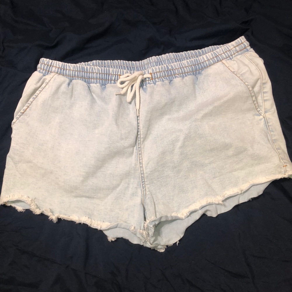 Wild Fable pull on denim shorts
